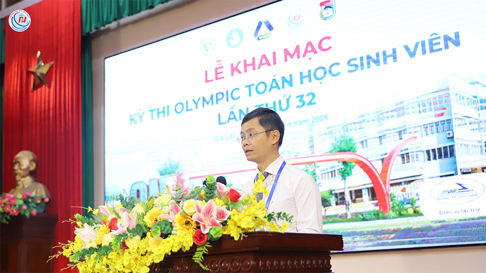Khai mạc Kỳ thi Olympic Toán học sinh viên toàn quốc lần thứ 32 tại QNU: Hơn 660 thí sinh cả nước tham gia tranh tài